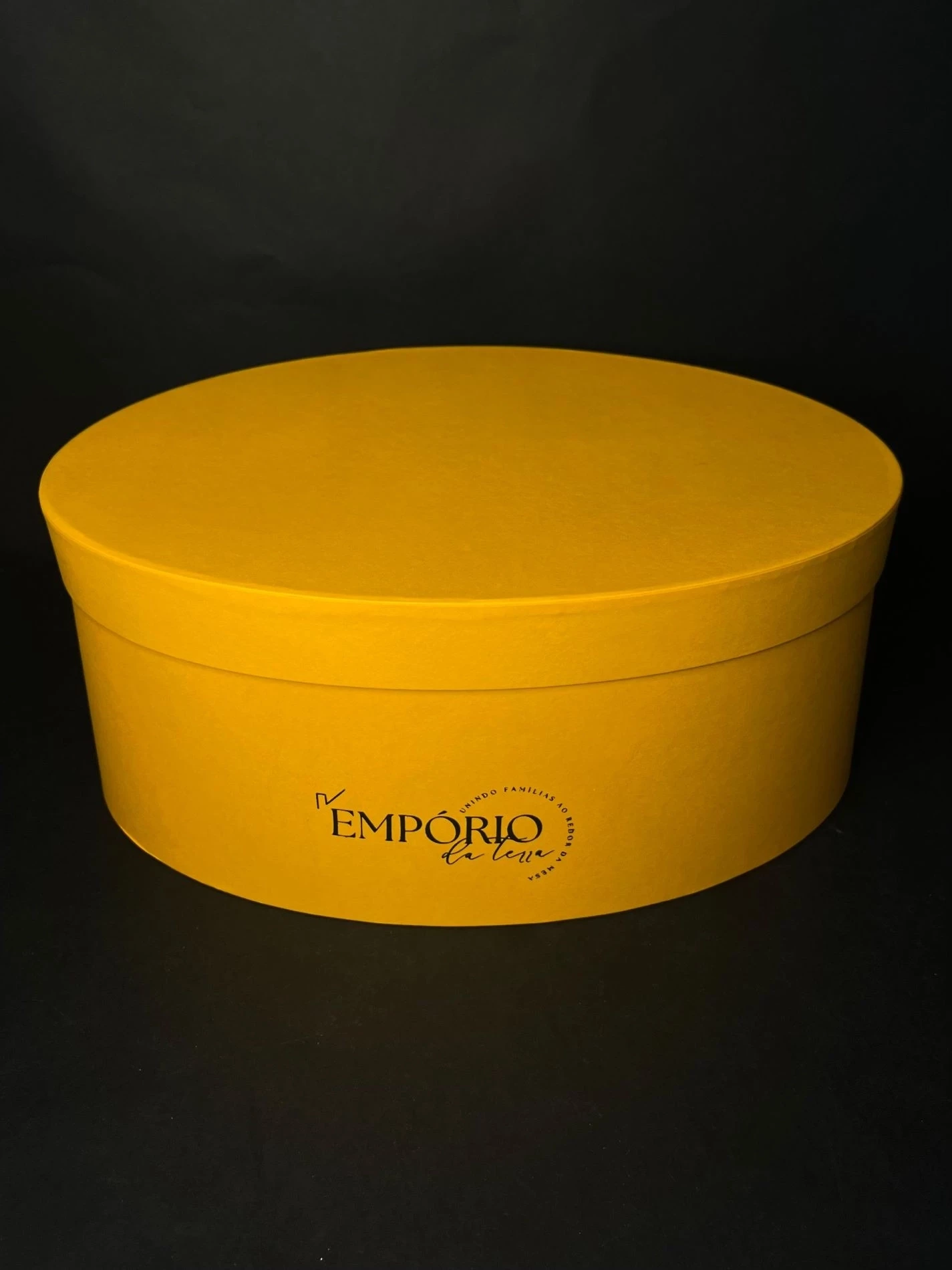 BOX OVAL