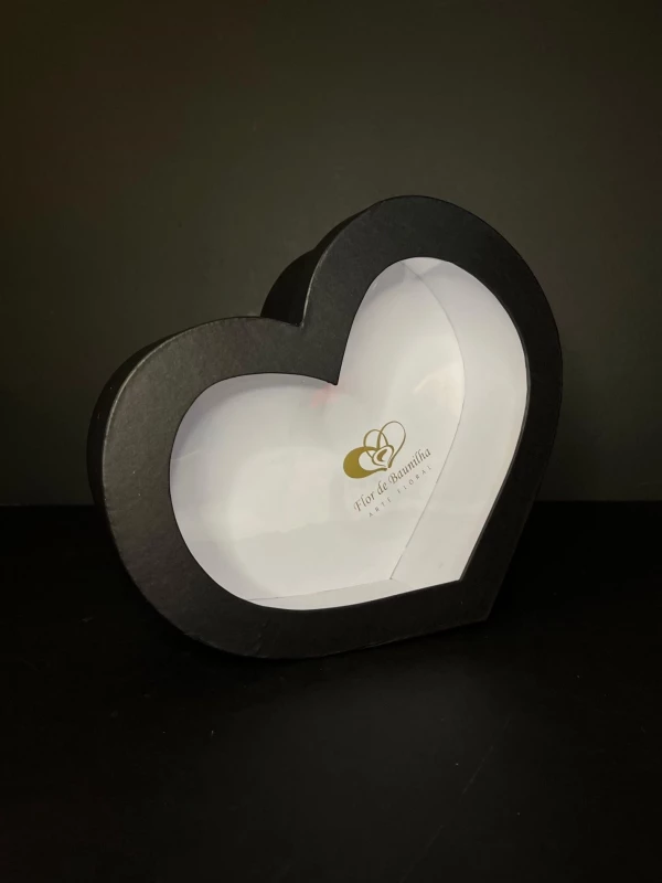 BOX CORAÇÃO COM VISOR
